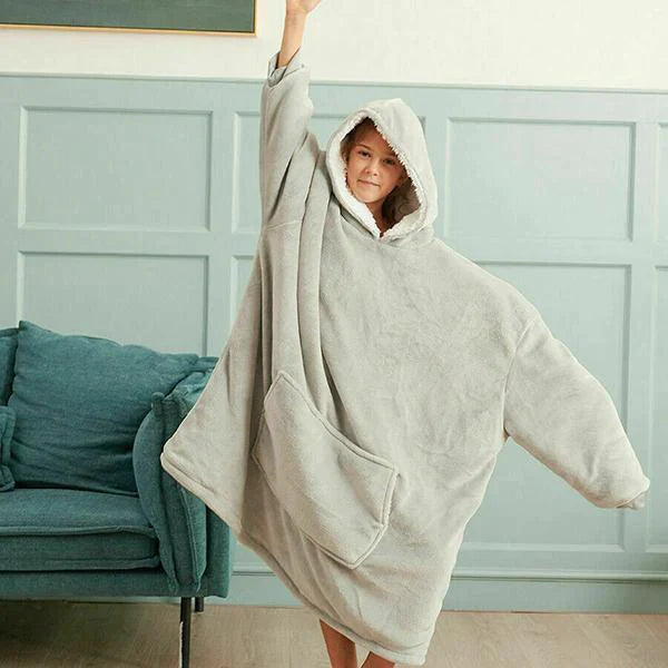 Oversized Hoodie-Blanket